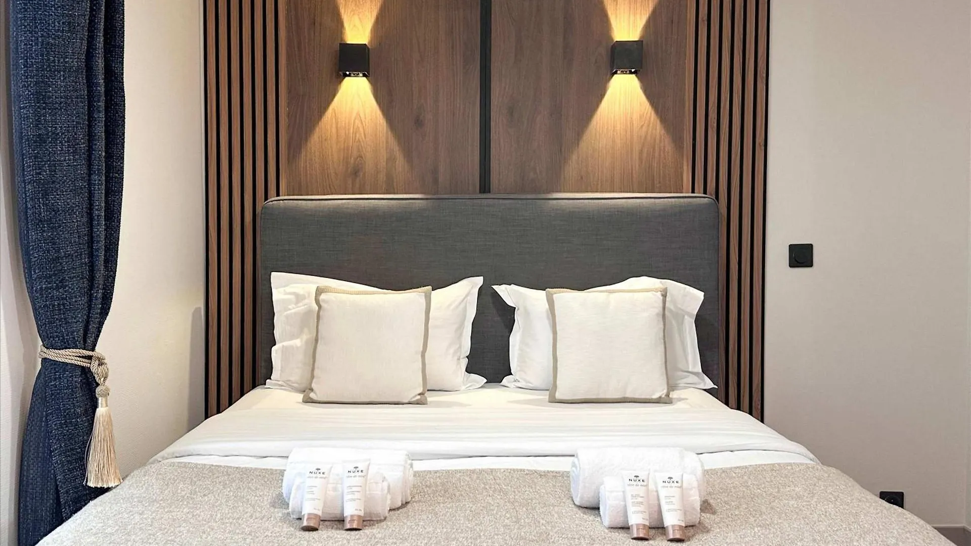 Porte De Versailles - Studio Paris 0*,  France